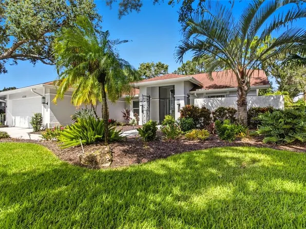 4709 Meadowview Cir, Sarasota, FL 34233