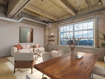 201 4th St APT 505, Oakland, CA, 94607