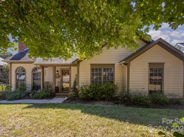 4122 Whitney Pl NW, Concord, NC 28027