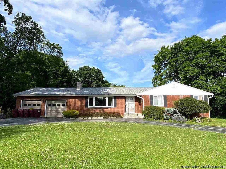 1st image of 24 Woodland Ave