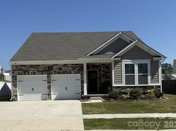 1196 Cavalier Ln, Rock Hill, SC 29730