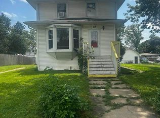 113 Washington St W, Wheatland, IA 52777