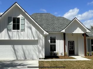 802 John Baptiste St, Bay Saint Louis, MS 39520