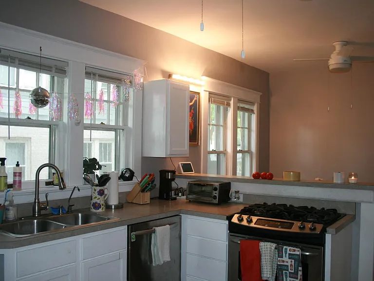 1605 Villa Pl — Photo 12