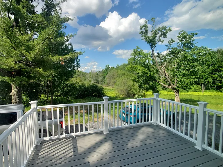 2570 Graffenburg Rd — Photo 22