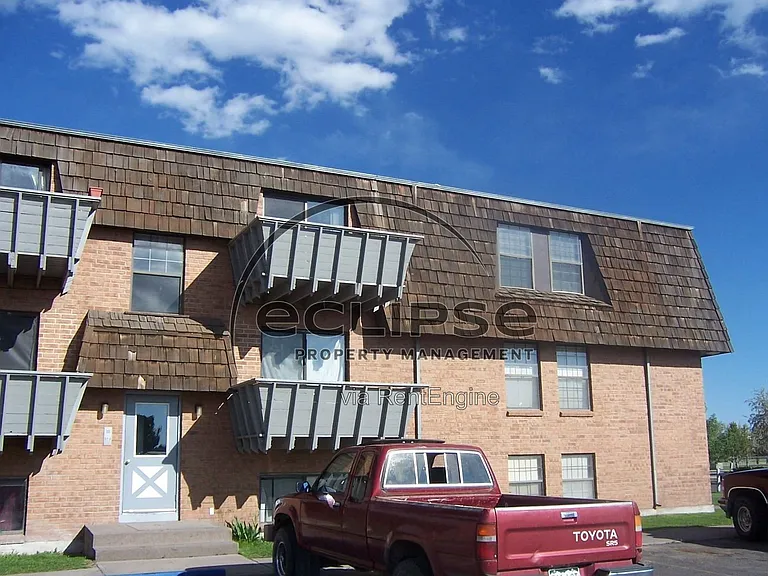 2211 Vigil Way #3 — Photo 3