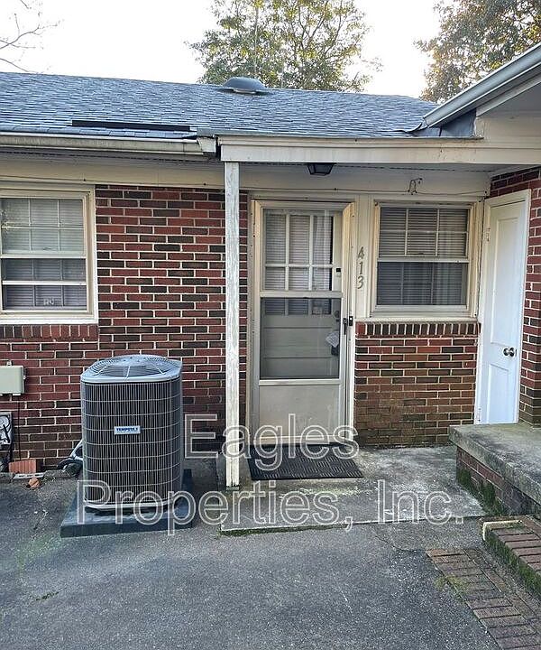 1st image of 413 E Beech St