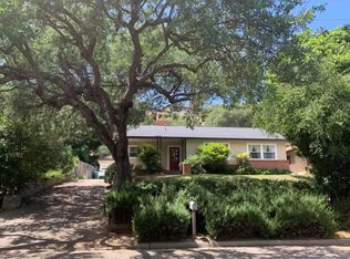 845 Olive St, Paso Robles, CA 93446