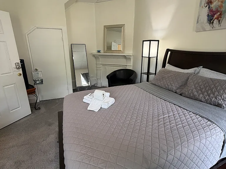 240 Wellington St SW #1 — Photo 4