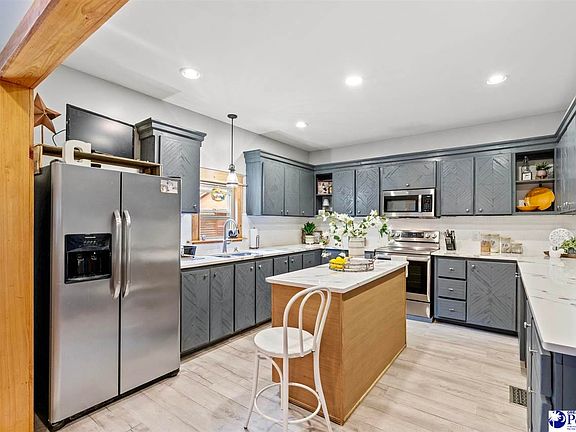 6th image of this home