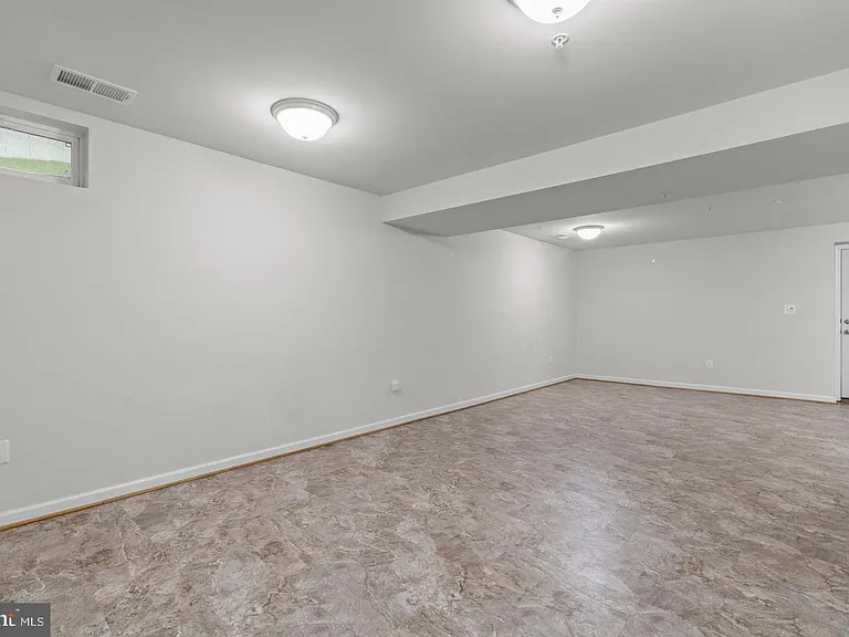 4986 Windpower Way — Photo 39