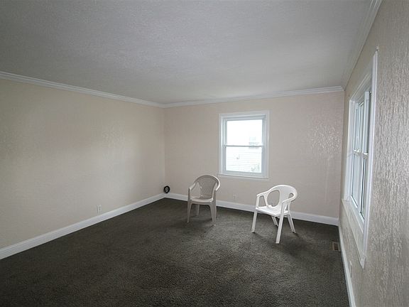 3rd image of 12466 W Washington Ave