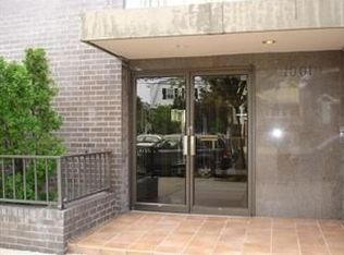 995 Avenue C #1001, Bayonne, NJ 07002