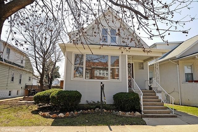 1st image of 5247 W Waveland Ave #2