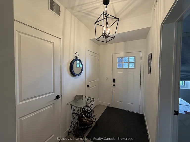 20 Beckwith Ln #206 — Photo 4