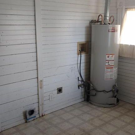 4th image of 1134 10th St #2