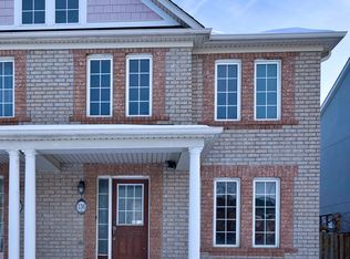 136 Gas Lamp Ln, Markham, ON L6B1K9