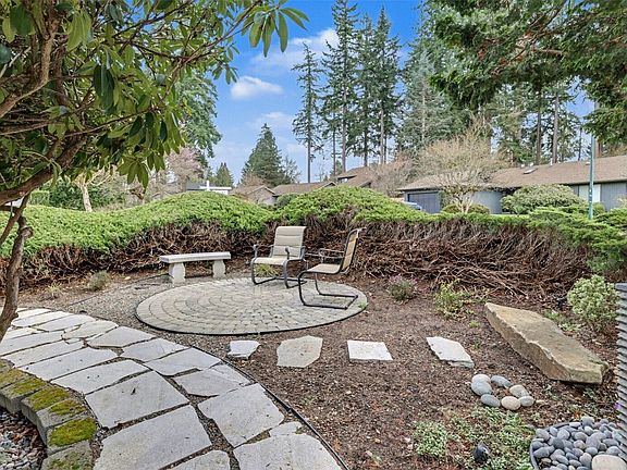 2nd image of 15232 SE 176th Street