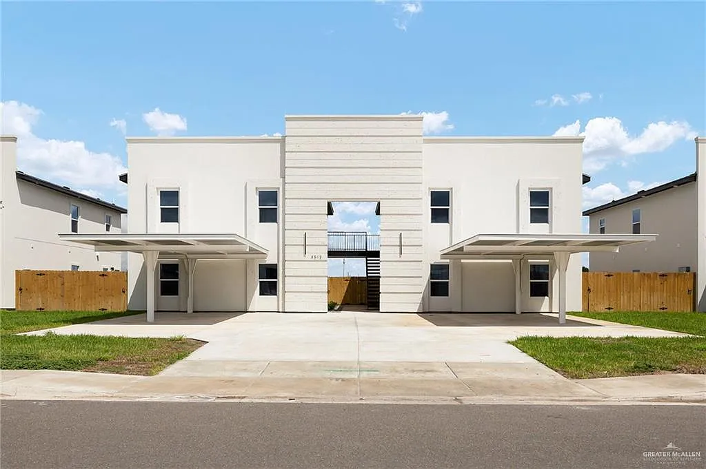 3 bed, 2.0 bath, 1050 sqft, $1,290 — Photo 1
