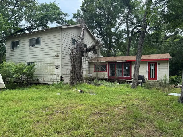 105 County Road 538, Fairfield, TX 75840