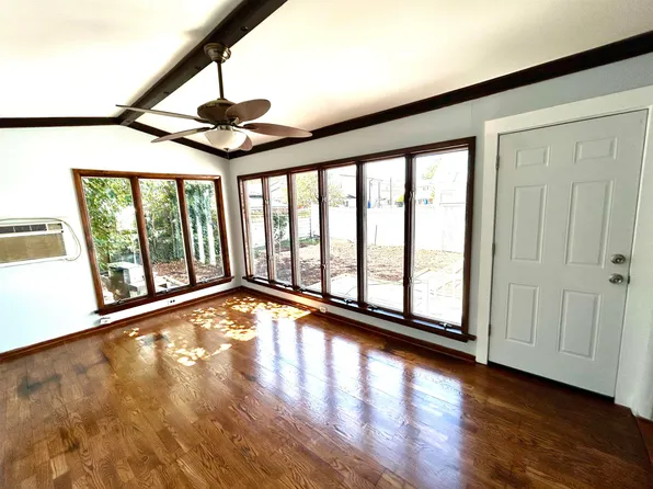 19 Oakdale Road image 6 of 33