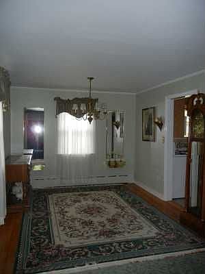 4th image of 18 Fabiano Blvd