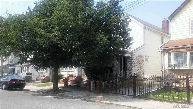 1st image of 9224 212th Pl