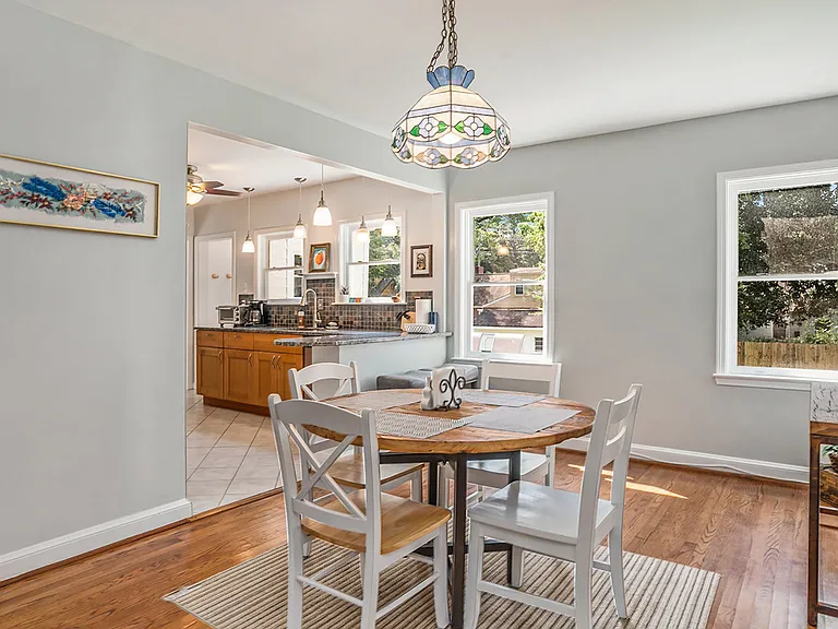 2263 Sanford Rd — Photo 8