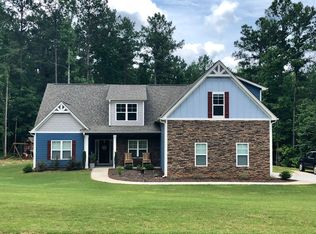 226 Bantry Park Dr, Newnan, GA 30263