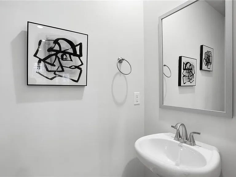 205 Harrell Way — Photo 11