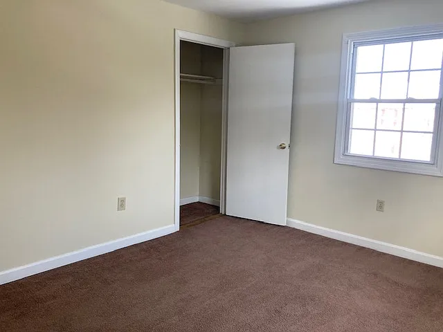 28 Dinan Dr #9 — Photo 6