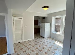 2909 W Cermak Rd APT 3E, Chicago, IL 60623