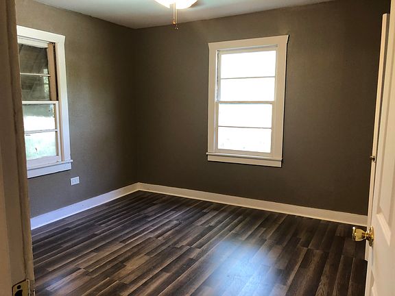 5th image of 1312 Daspit St #2