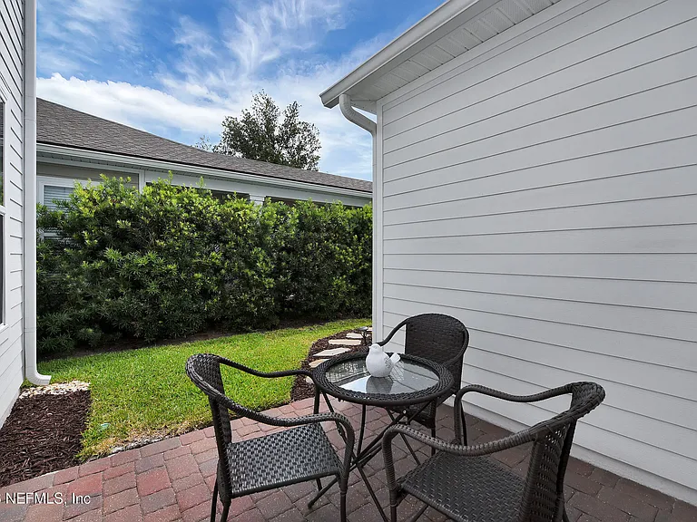 157 Pelican Pointe Rd — Photo 33