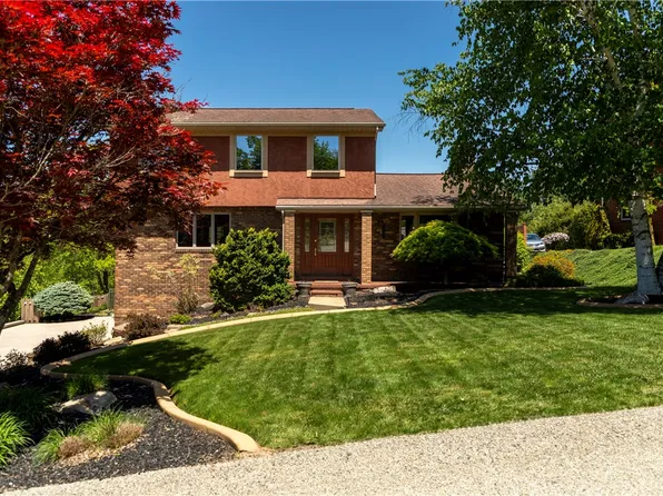 462 Adele Dr, Irwin, PA 15642