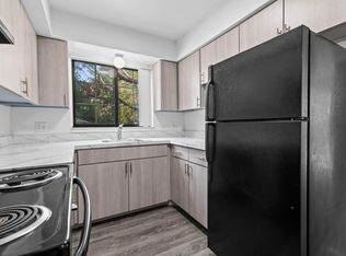 Pilgrim Village - Canton, MI, Canton, MI 48187