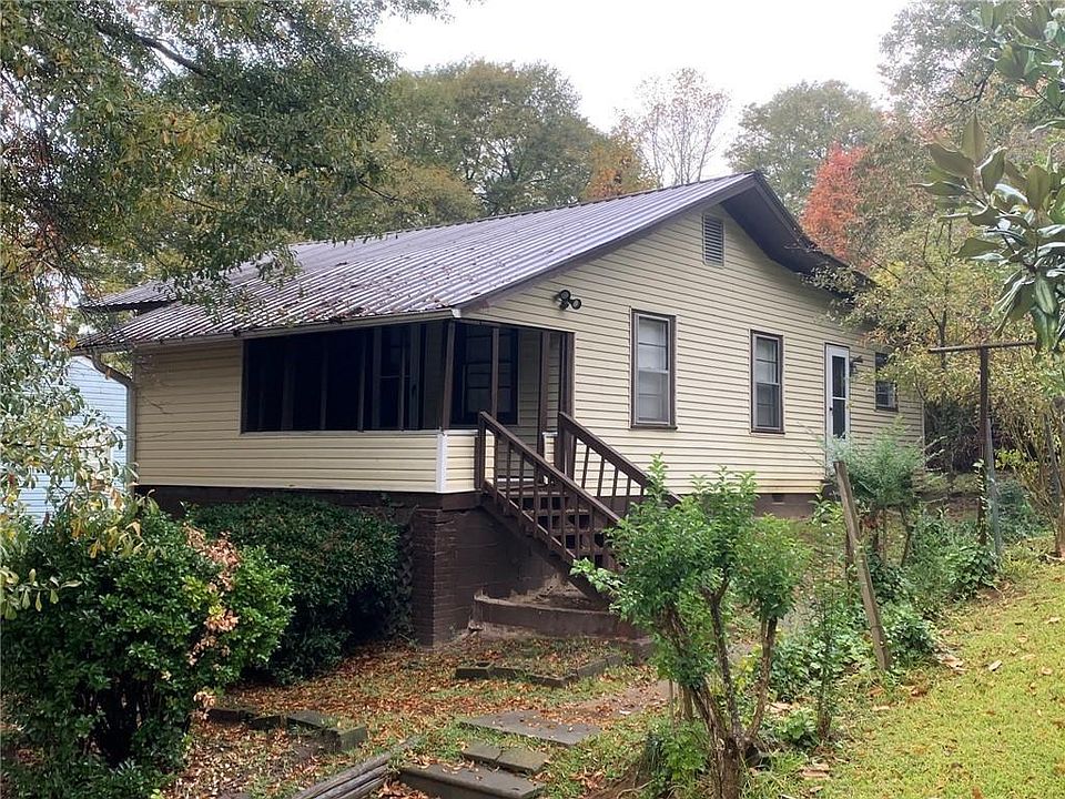 1st image of 1189 Desota St SE