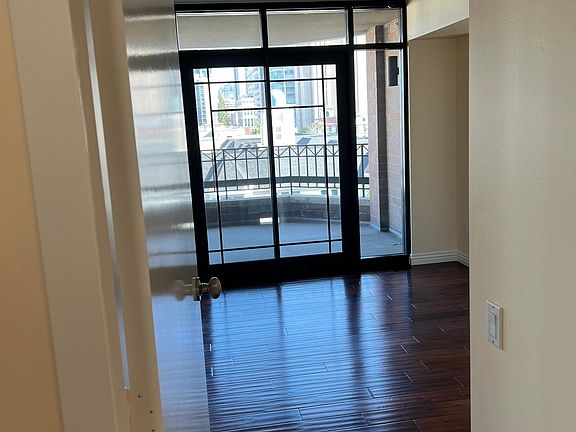 3rd image of 500 W Harbor Dr Unit 705