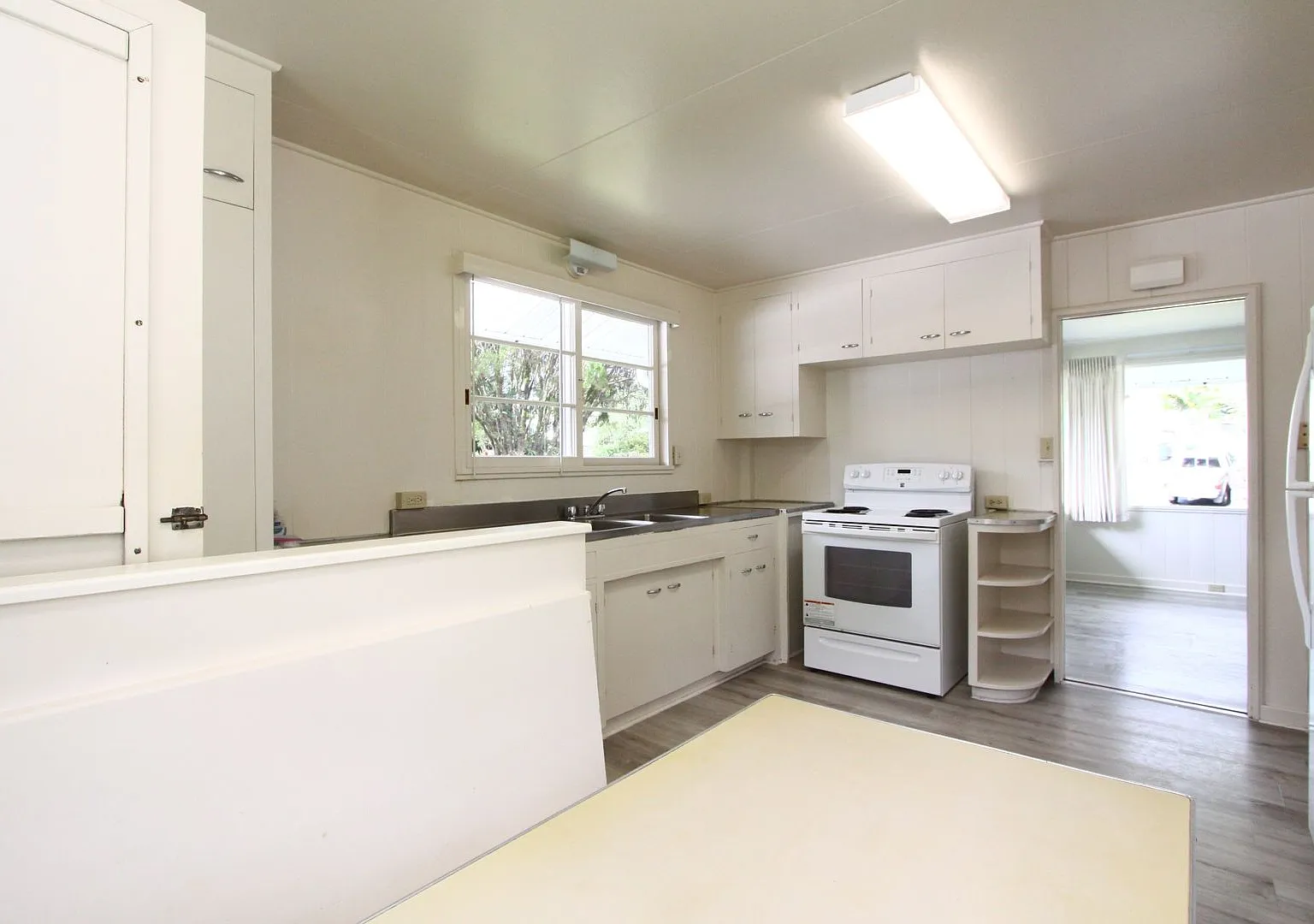 Cute, 3 bedroom, 2 bath remodeled house in Manoa — Photo 4