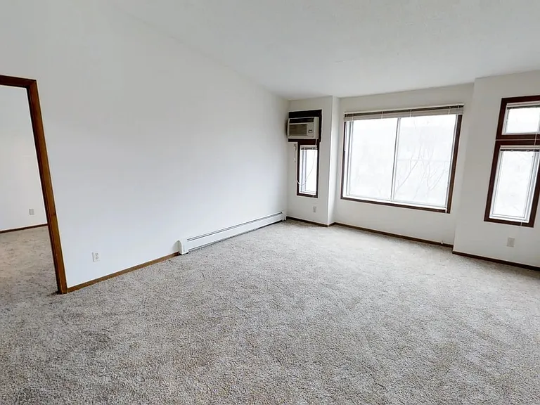 227 Raphael Ave — Photo 19