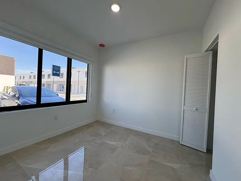 26151 SW 147th Ave — Photo 20
