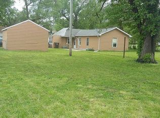 3040 W Garden St, Peoria, IL