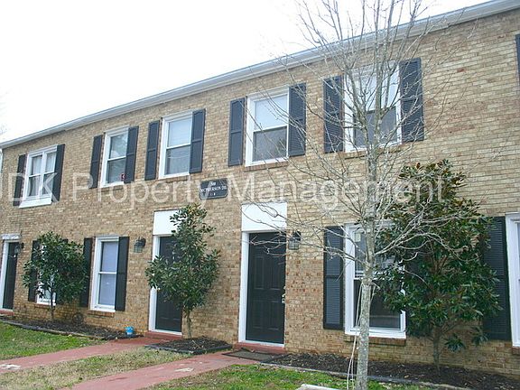 2nd image of 300 E McPherson Dr APT 15