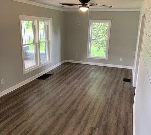2nd image of 601 Bishop St
