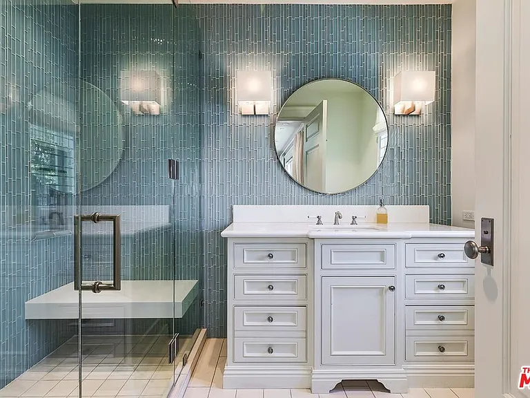 119 Malibu Colony Rd — Photo 15