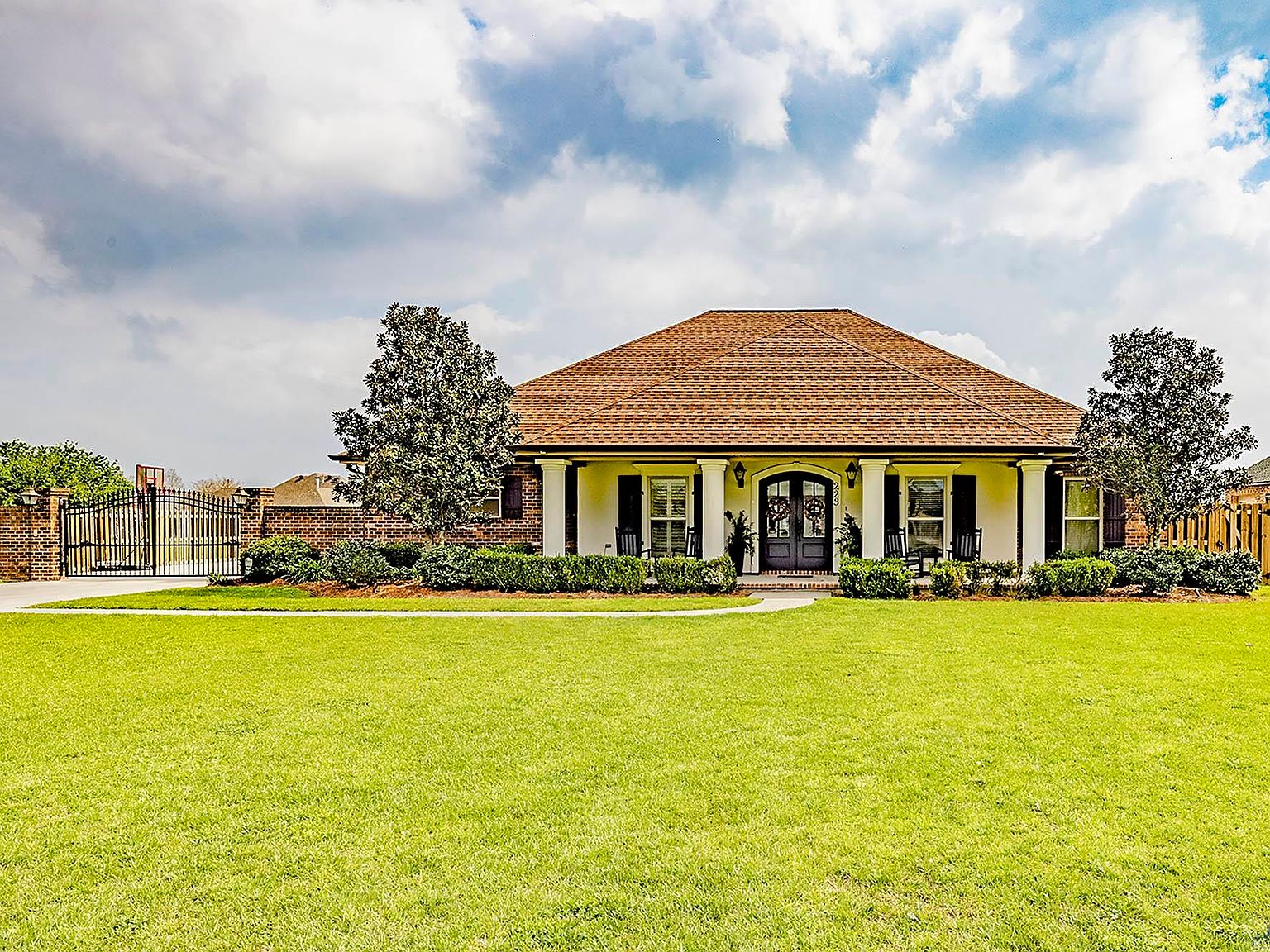 223 Exeter Run, Houma, LA 70360 | Zillow