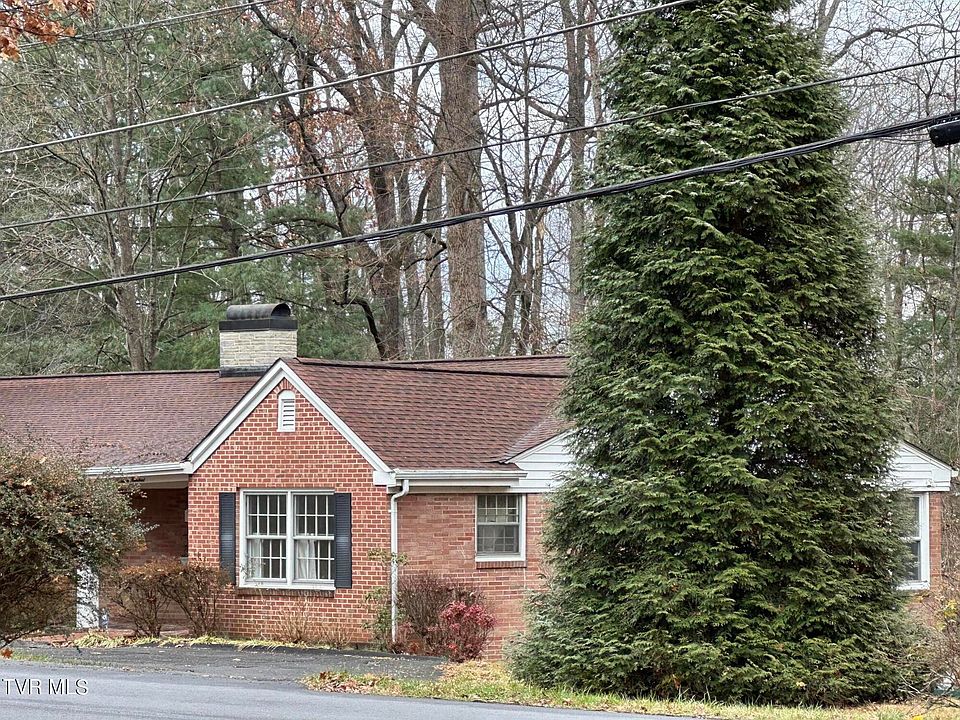 1st image of 1300 Woodland Ave