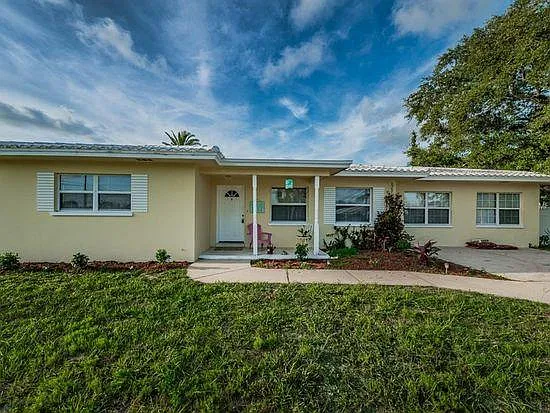 54 Palm Blvd — Photo 4