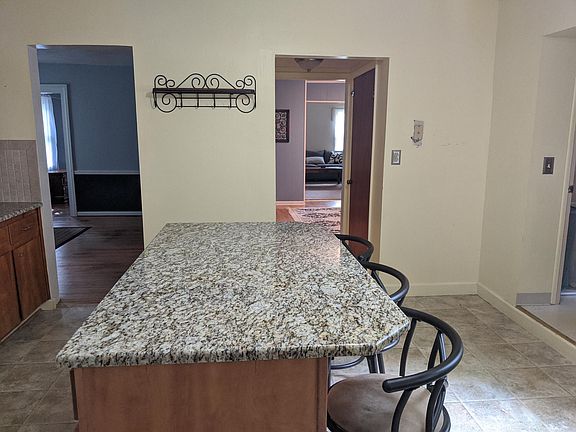 Kitchen island