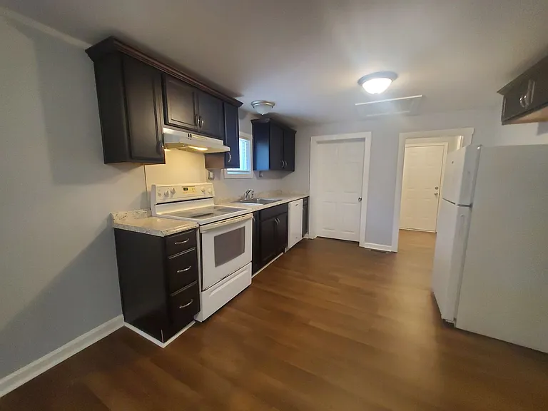 1517 Pierce St — Photo 11